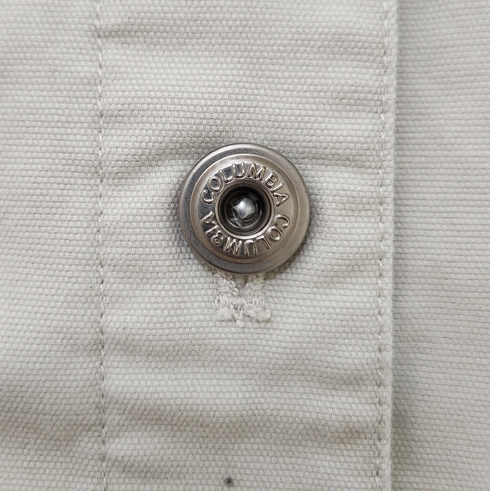 Columbia Women’s Cream Trucker Jacket  Size Medium - Picture 9 of 11
